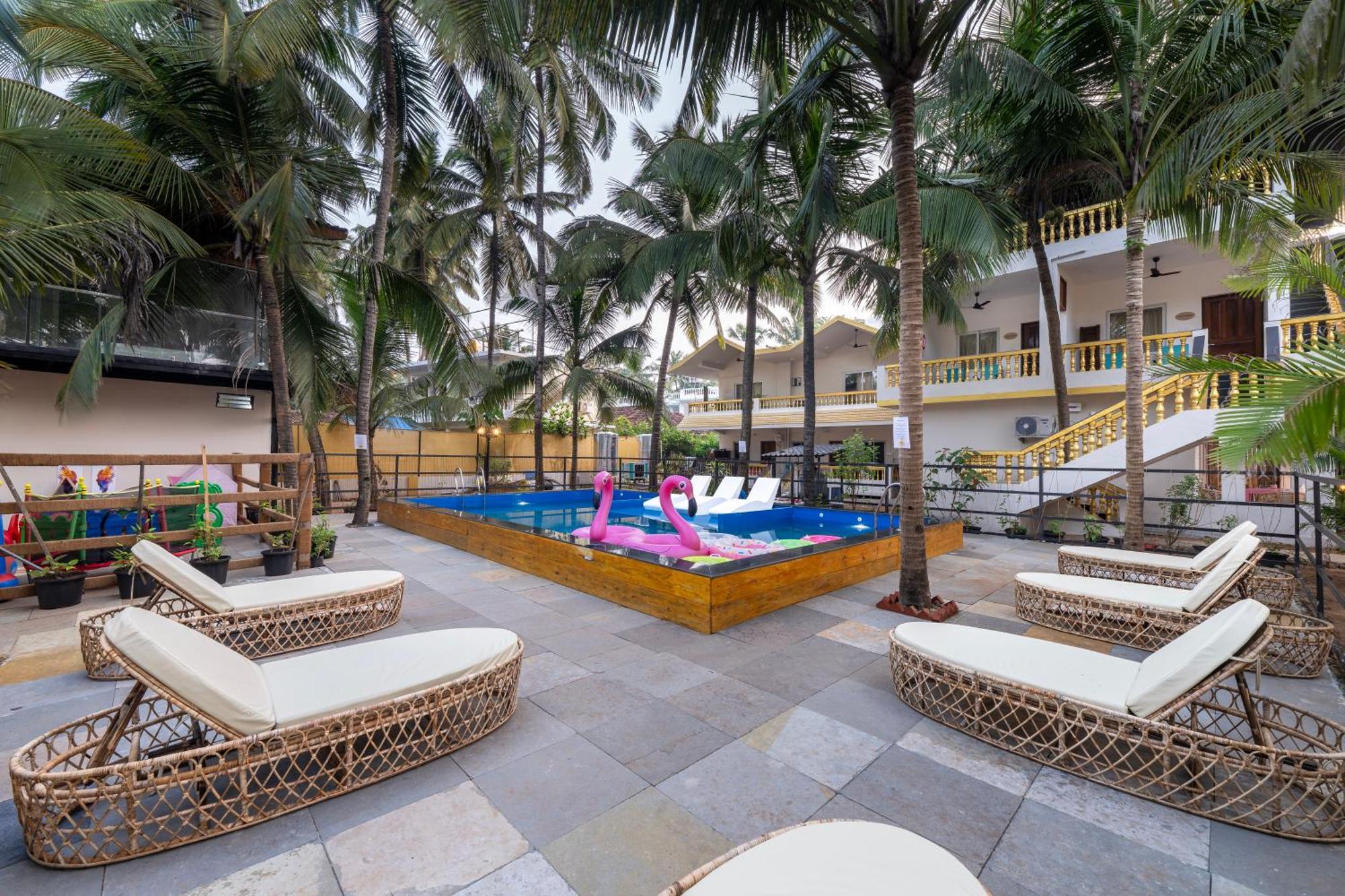 The Rose Goa Beach Resort Agonda Exteriör bild