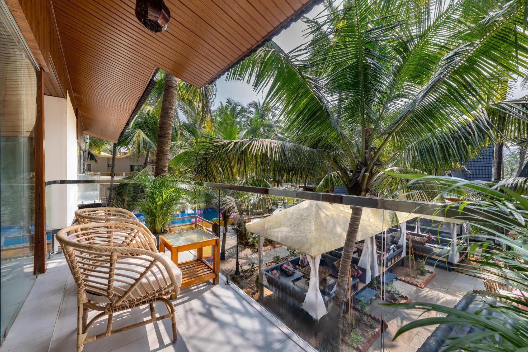 The Rose Goa Beach Resort Agonda Exteriör bild