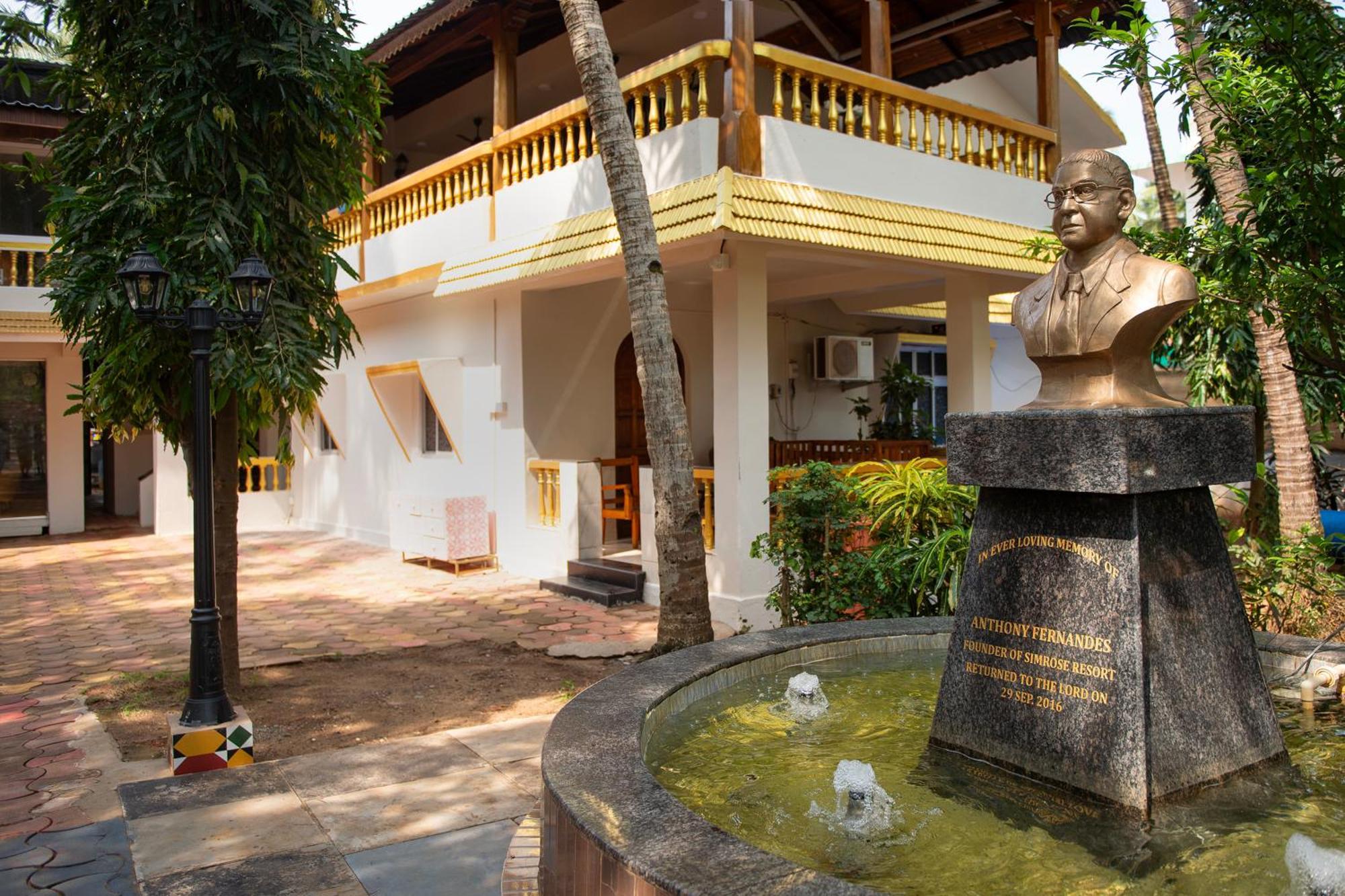 The Rose Goa Beach Resort Agonda Exteriör bild